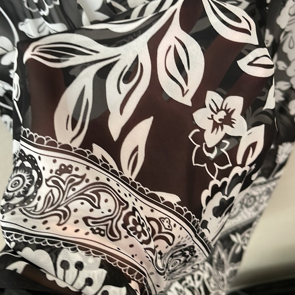 White House Black Market chiffon strapless dress — 14 - Picture 5 of 5